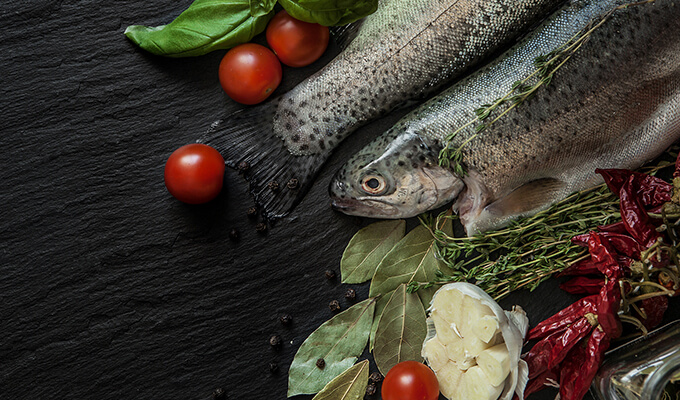 Evita el olor al cocinar pescado